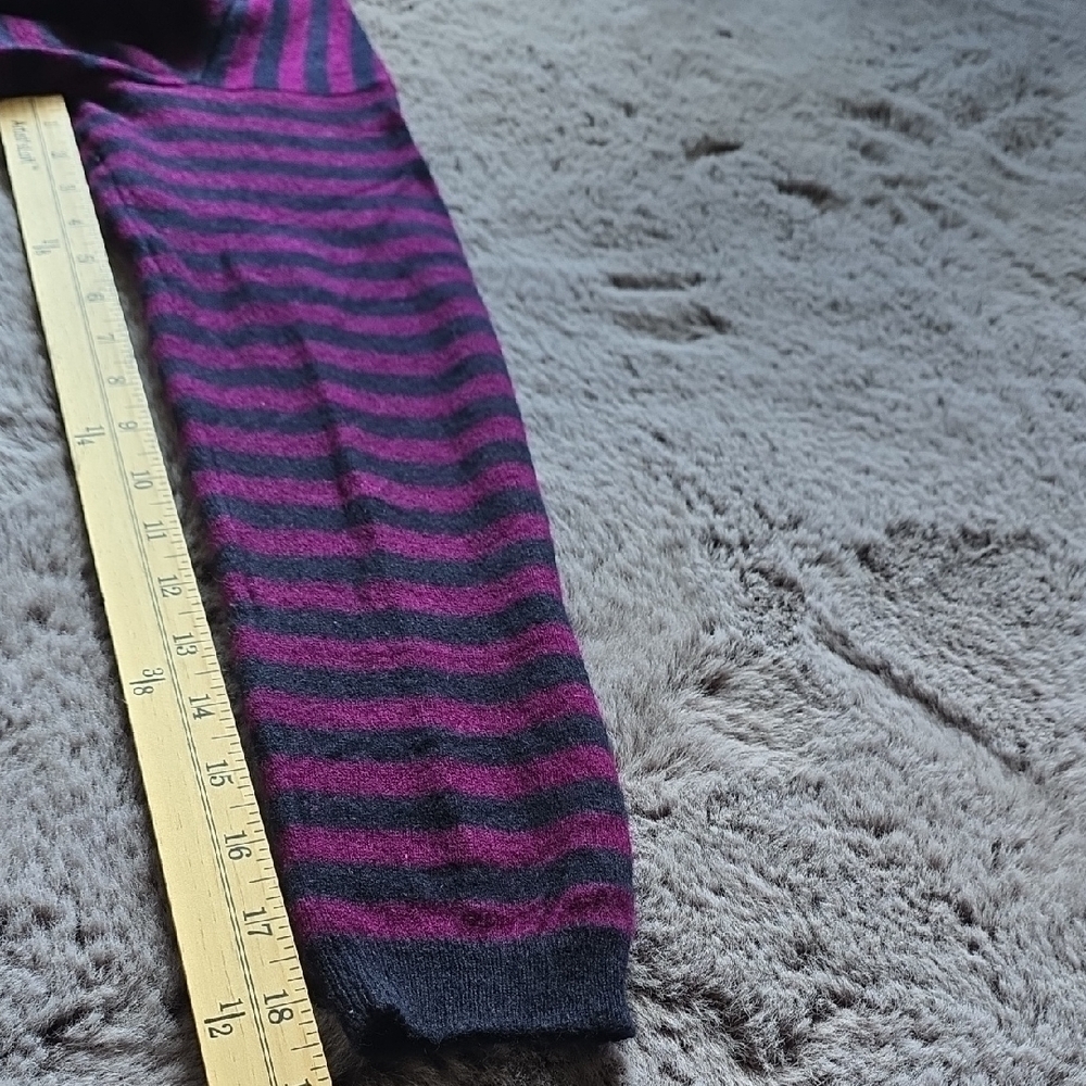Vince Cashmere Purple and Purple Black Crewneck Sweater with Stripes Size M - Picture 9 of 9